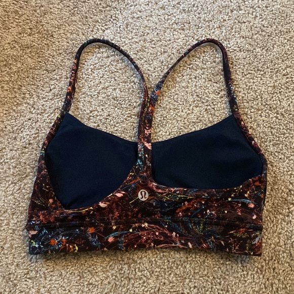 Lululemon sports bra. Size 2. - Picture 2 of 2